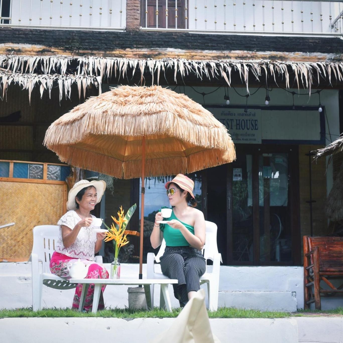 Tiki Bar-Kantiang Guesthouse Koh Lanta Luaran gambar