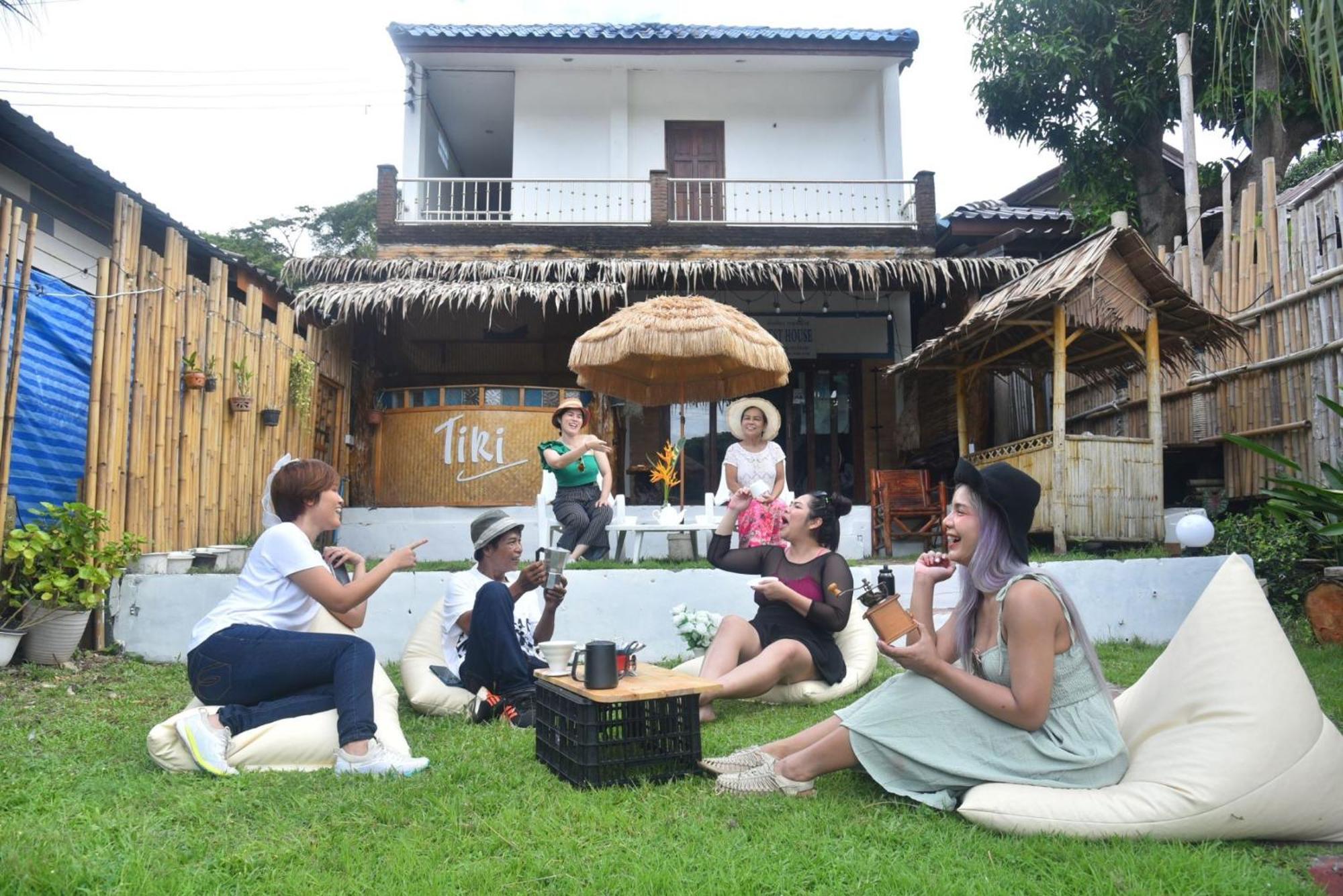 Tiki Bar-Kantiang Guesthouse Koh Lanta Luaran gambar